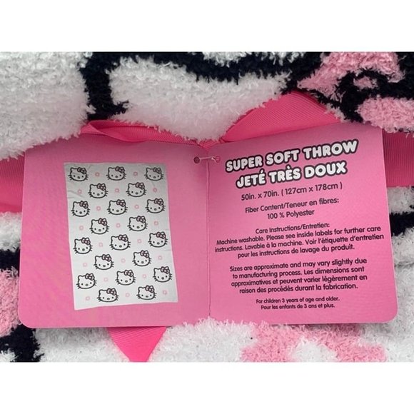 Hello Kitty Spring Soft Decorative Reversible Throw Blanket 50” x 70” - Picture 2 of 7